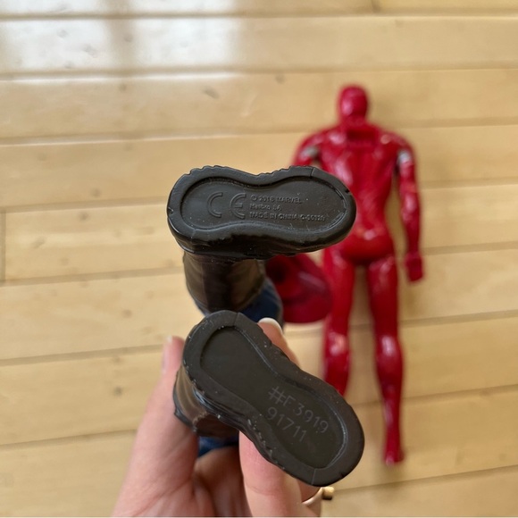 2018 Captain America & Iron Man Figure 12" Titan Hero Series Avengers Marvel - Picture 6 of 8